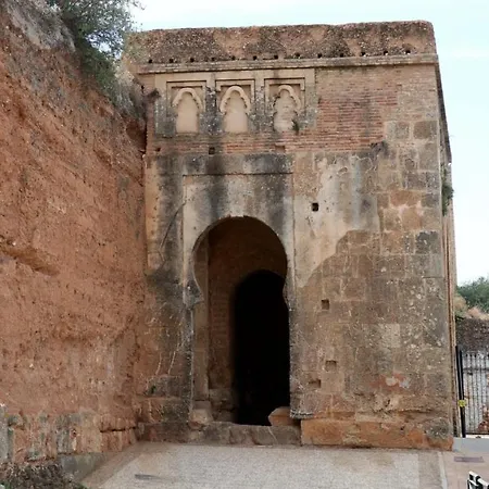 Puerta Del Buey *